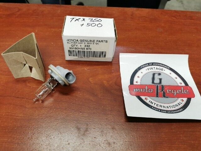 NOS Honda TRX350F TRX500F HEADLIGHT BULB 31.5/31.5 12V 33150-HN5-670 H104