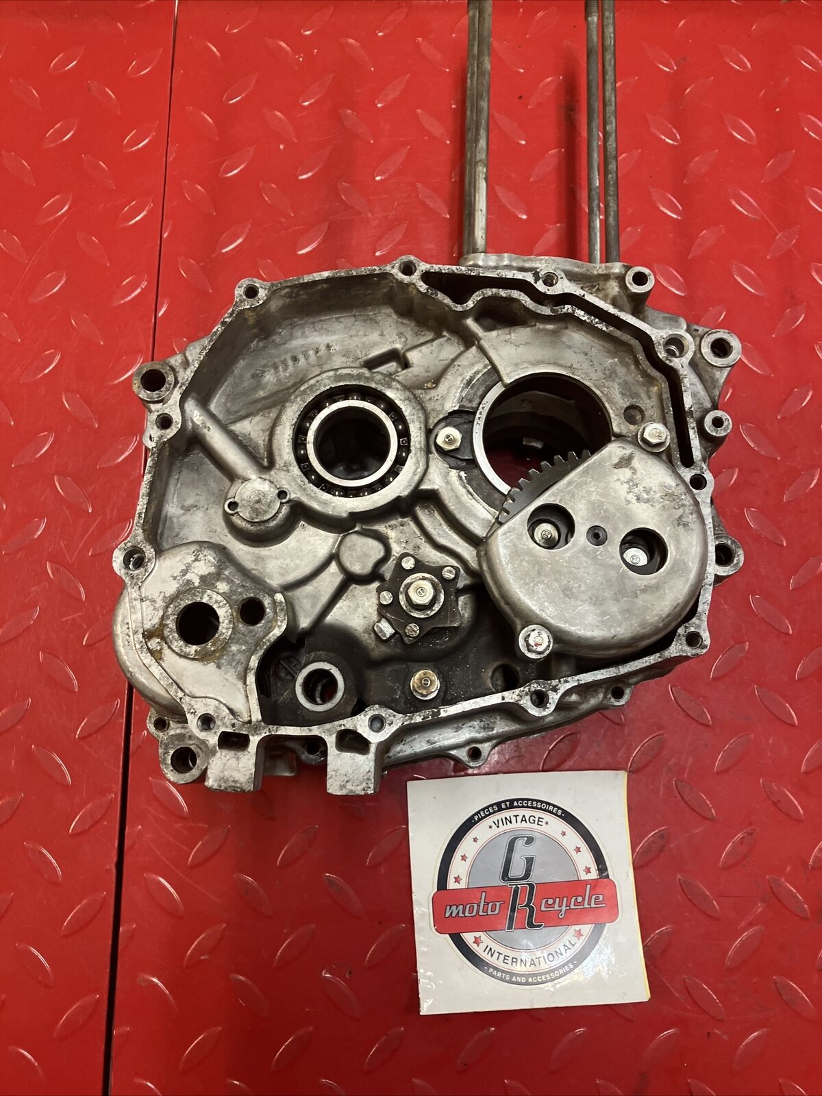 Honda TL125 1975 crankcase left right 11100-331-770 1974 1976