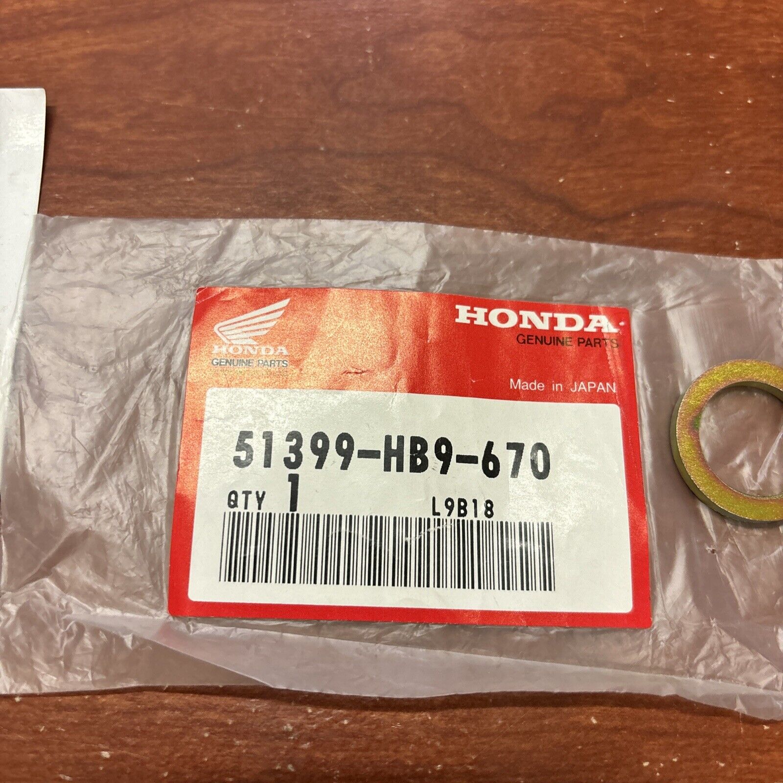 NOS Honda 1987 TRX250R TRX250X CHAMBER SETTING COLLAR 51399-HB9-670 H150