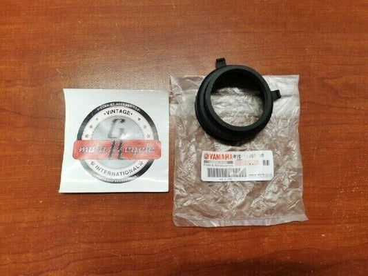 NEW NOS Yamaha PZ480 VT480 EX570 AIR CLEANER JOINT 8V0-14453-00-00 Y92