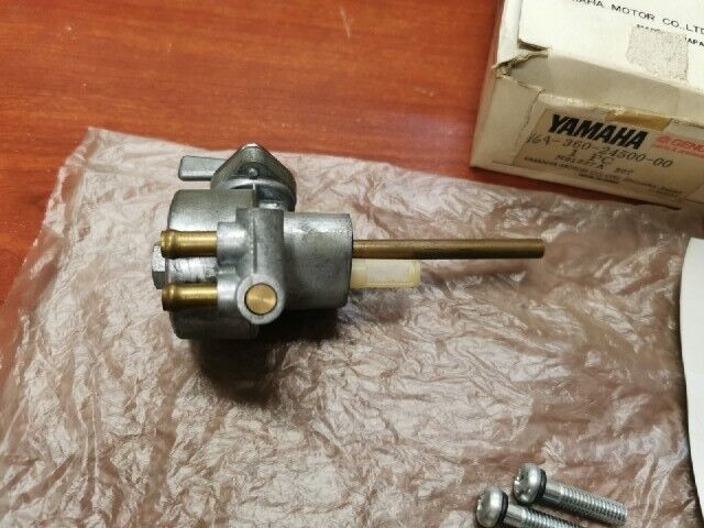 NOS Yamaha FUEL COCK 360-24500-00-00 SUB 360-24500-02-00 168-24500-00-00 Y118