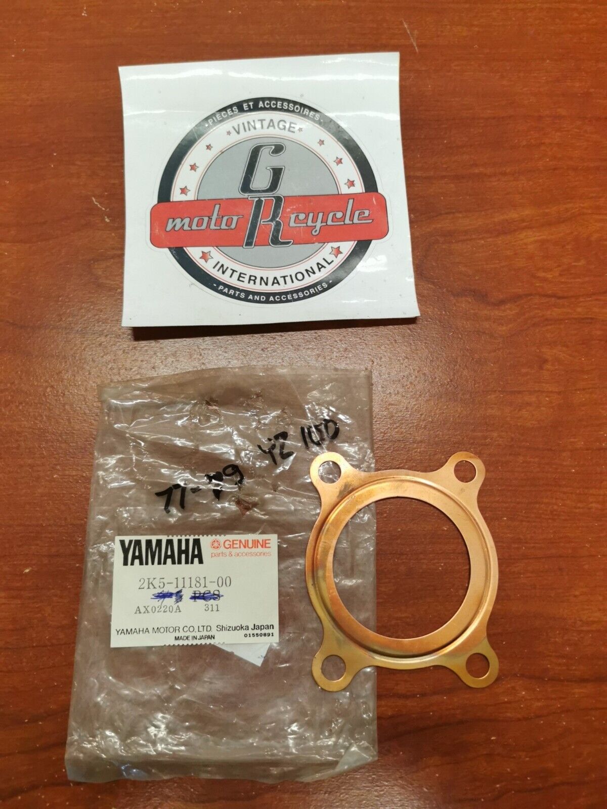 NOS Yamaha YZ100 CYLINDER HEAD GASKET 2K5-11181-00-00 SUB. 31J-11181-00-00 Y95