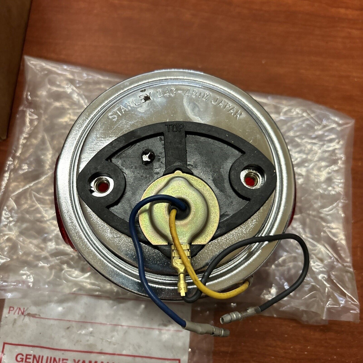 NOS Yamaha TAIL LAMP UNIT 437-84510-61 SUB 437-84510-60-00 437-84510-62-00 Y172