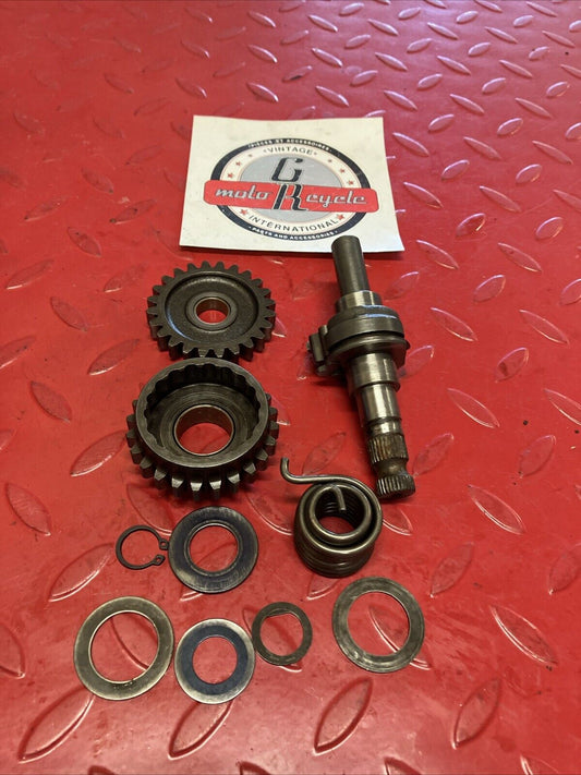 Honda MT125 1975 Kickstarter kick starter spindle gear shaft 1974 1976 CR125M