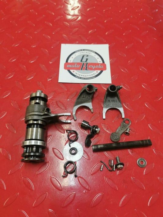 Honda CR250M 1976 transmission gearshift gear shift drum cam forks 24301-357-030