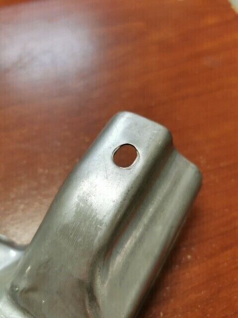 Honda FR700 RIGHT MUFFLER PROTECTOR 18315-728-000 H69