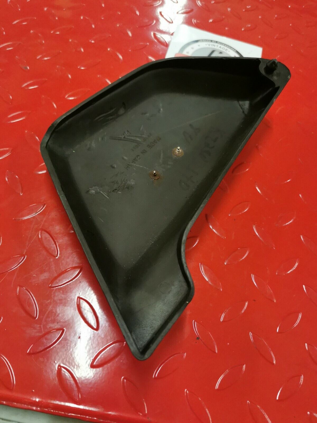 Kawasaki KZ250 LTD 250 1980 left side cover panel fairing 