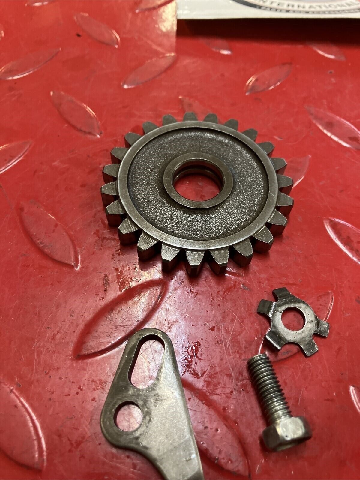 Honda CR80R 1990 kickstarter kick starter spindle shaft gear 28211-GC4-600 3