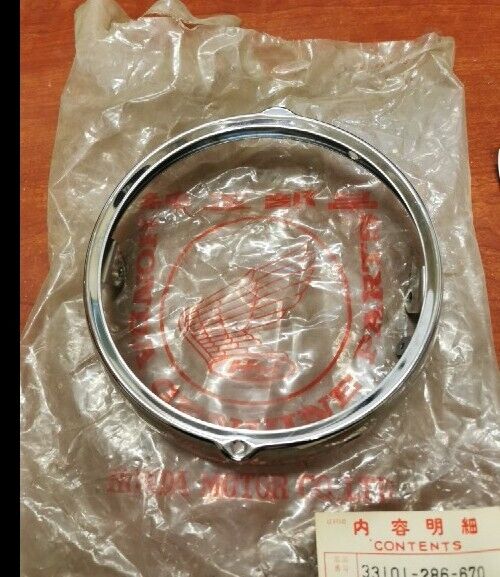 NOS Honda CB175 CB350 CB450 CB750 CL175 CL350 HEADLIGHT RIM 33101-286-670 H80