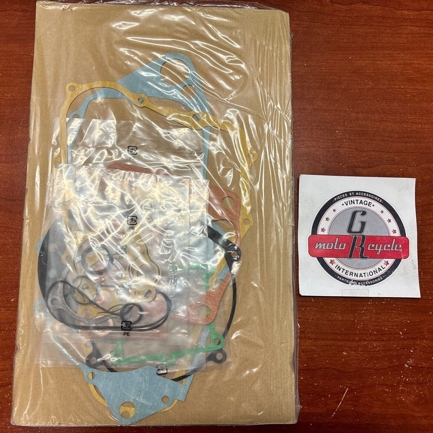 NOS Honda 1990 - 1992 95 96 CR500R COMPLETE GASKET KIT SET 061A0-ML3-405 H147