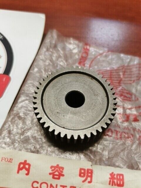 NOS Honda TRX250 TRX300 STARTER REDUCTION GEAR (43T/18T) 28140-HA0-770 H69
