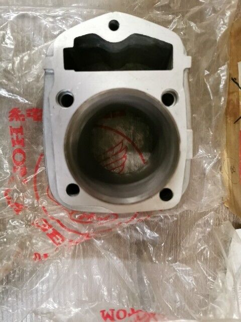 NOS HONDA CL125S CB125S1 TL125K2 XL125K1 CYLINDER COMP 12100-365-000 H88