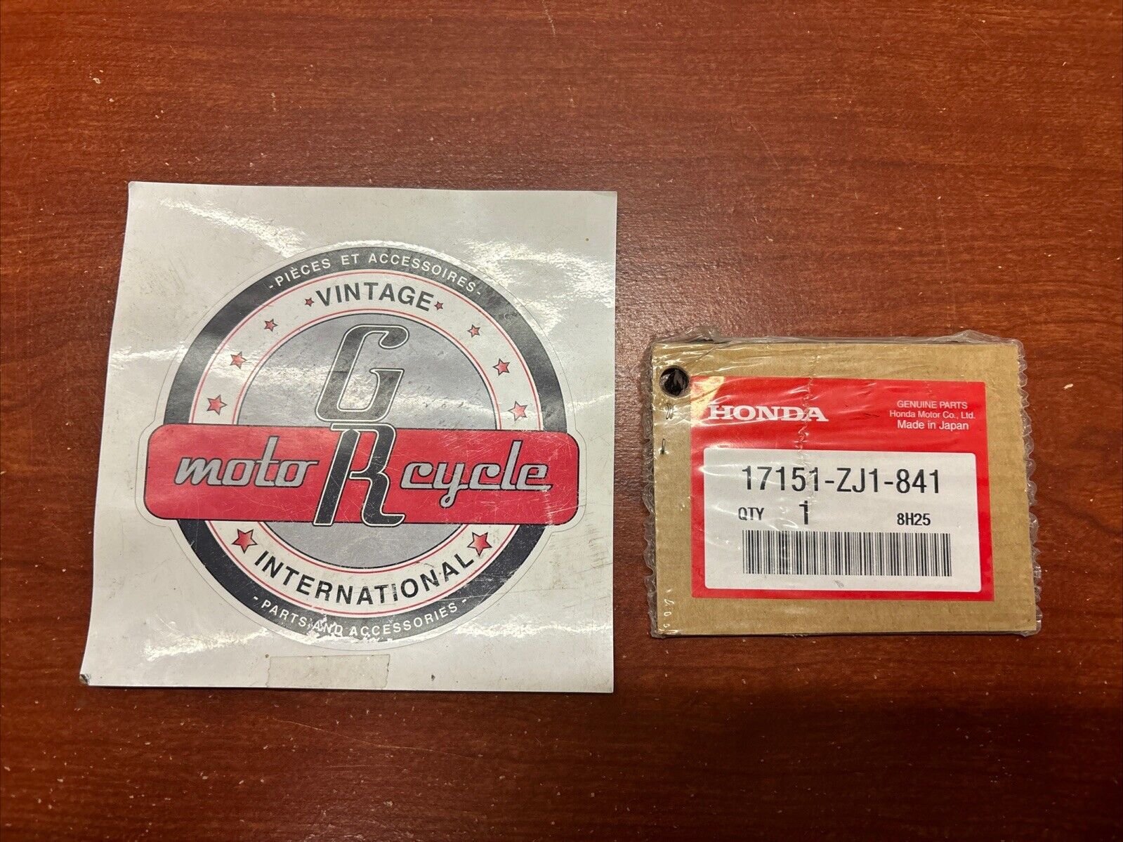NOS Honda GX610 GX620 INTAKE MANIFOLD GASKET 17151-ZJ1-841 H185
