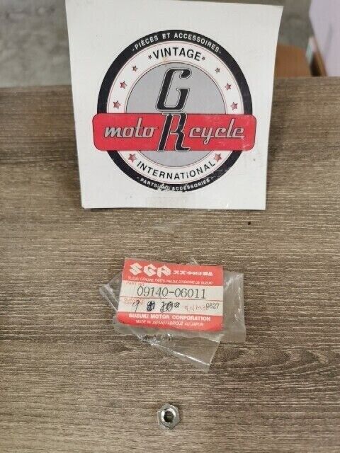 NOS SUZUKI  GS450ET GS1150EG GS550E GSXR600 VL800C VX800P NUT 09140-06011 S39