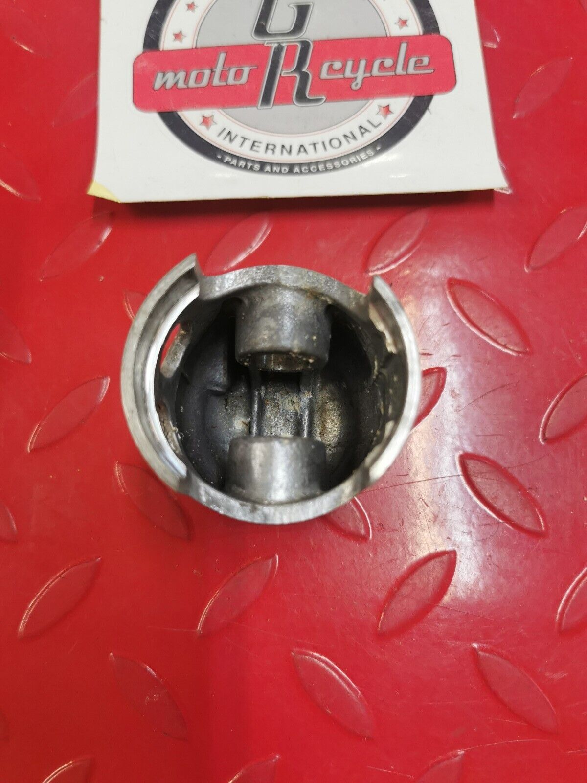 NOS YAMAHA RD200 1974 1975 1976 PISTON 3 O/S 0.75 397-11637-00-00 Y27