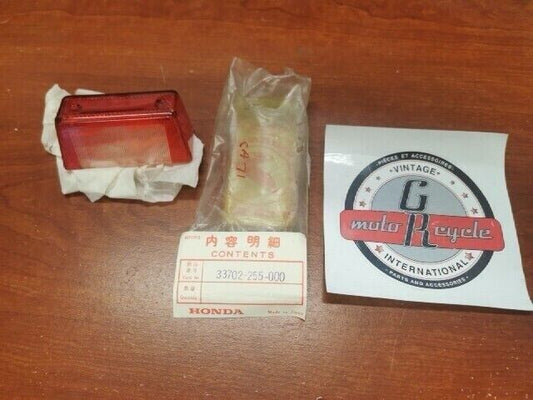 NOS Honda CA72 CA77 CA92 CA95 CE71 TAILLIGHT LENS 33702-255-000 H97