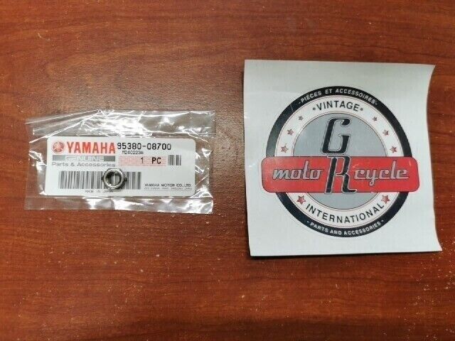 NOS Yamaha NUT 95380-08700-00 SUB 95303-08700-00 95304-08700-00 Y115