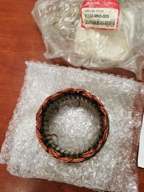 NOS Honda GL1500 STATOR CORE 31110-MN5-005 H106