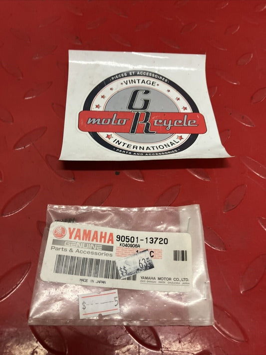 NOS YAMAHA SPRING COMPRESSION 90501-13720-00 Y67
