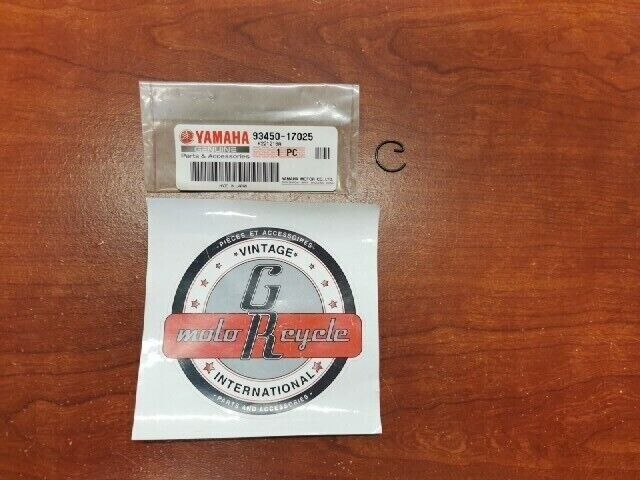 NOS Yamaha AT1 at2 AT3 ATMX CIRCLIP 93450-17025-00 Y101