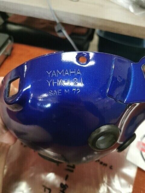 NOS Yamaha HEAD LAMP BODY BIRD BLUE INCOMPLETE SUB 371-84330-61-F8 Y109