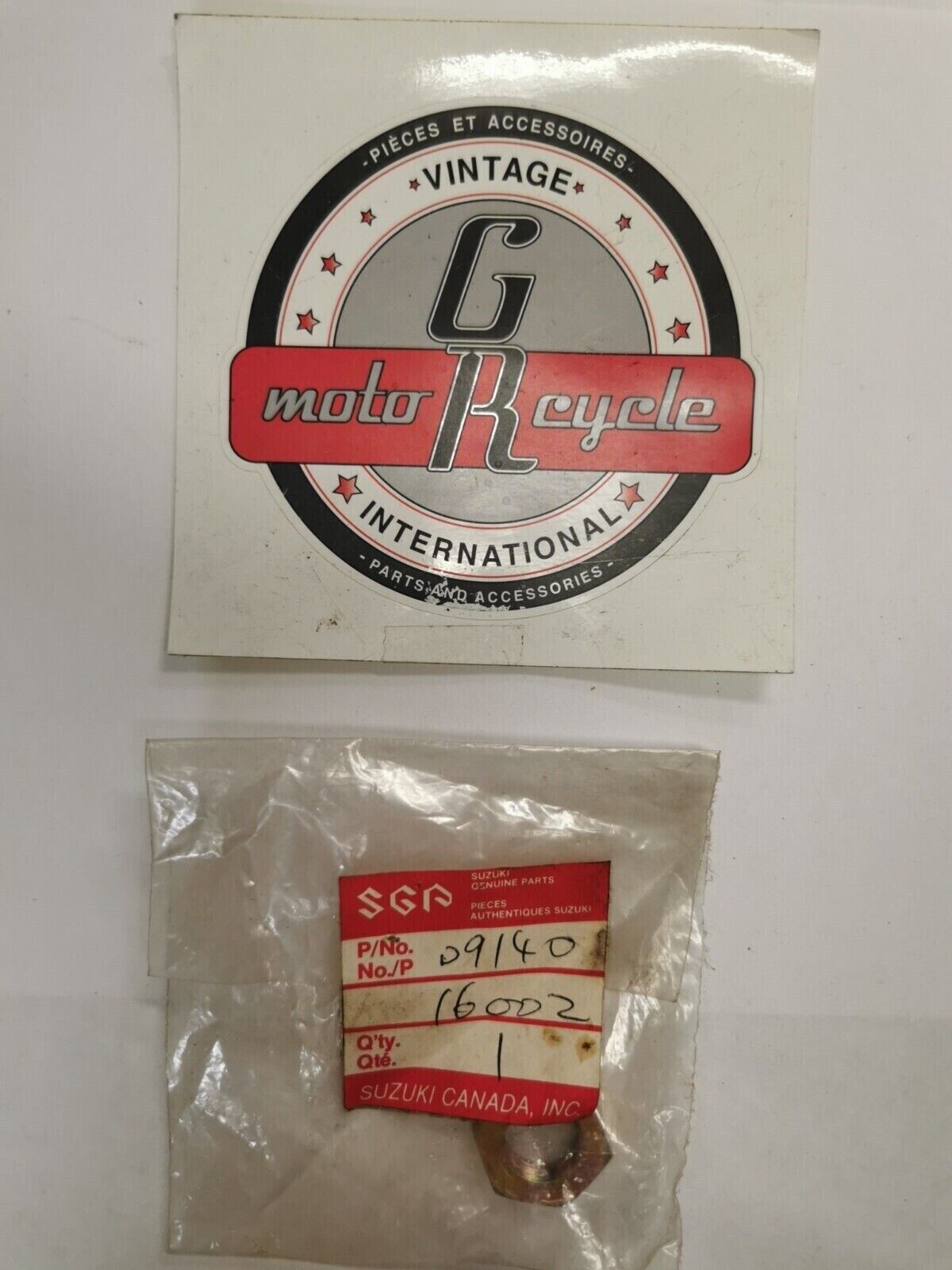 NOS SUZUKI RM125 AN400ZA NUT 09140-16002 S29