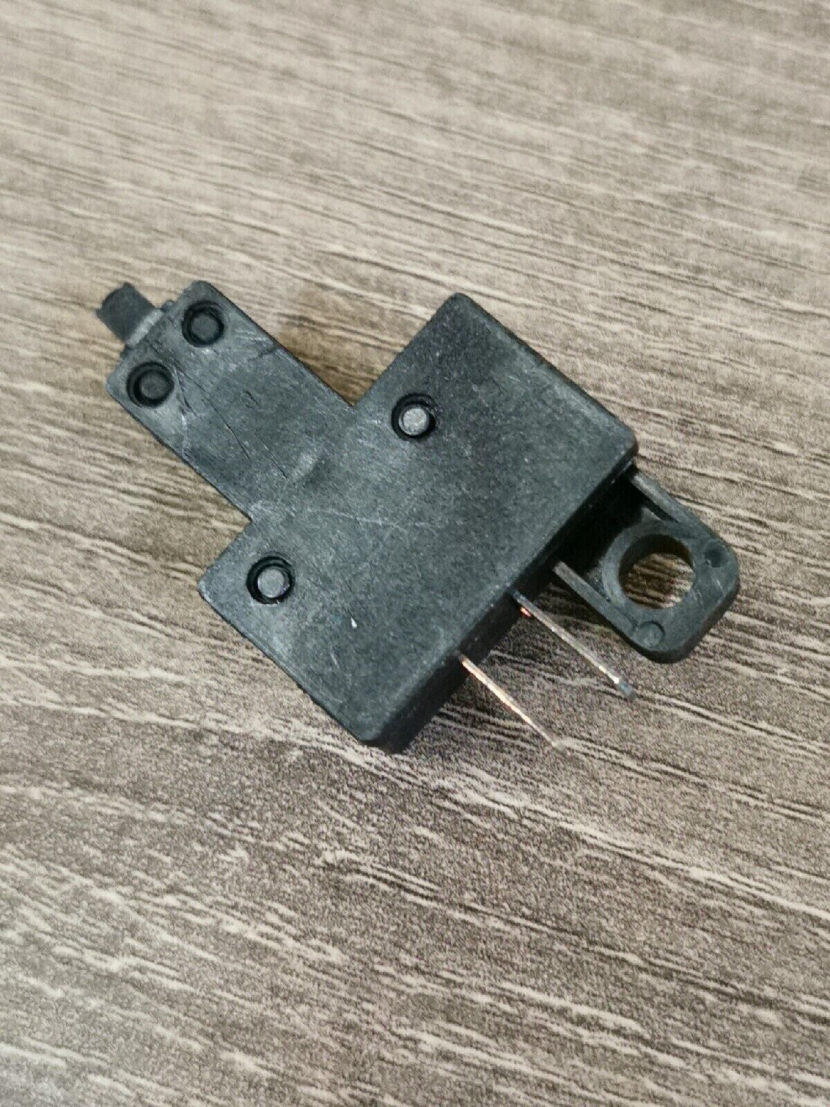 NOS HONDA ST1100A VFR800F1  GL1500SE CB1000 CLUTCH SWITCH 35330-MB0-003 H46