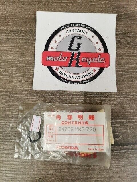 NOS HONDA CB1100 CB1300 2008 2010 RUBBER DUST SEAL 24706-MK3-770  H77