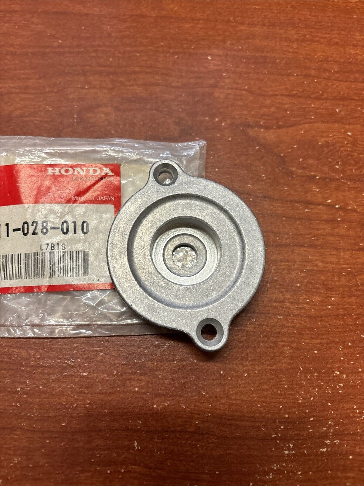 NOS Honda ATC110 ATC90 C90 CT110 CT90 CLUTCH COVER 22111-028-010 H162