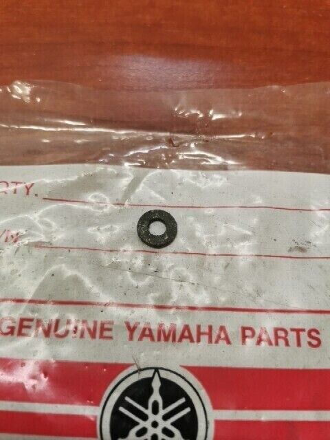 NOS Yamaha WASHER PLATE 178-14766-00-00 SUB 90202-06010-00 90202-05193-00 Y154