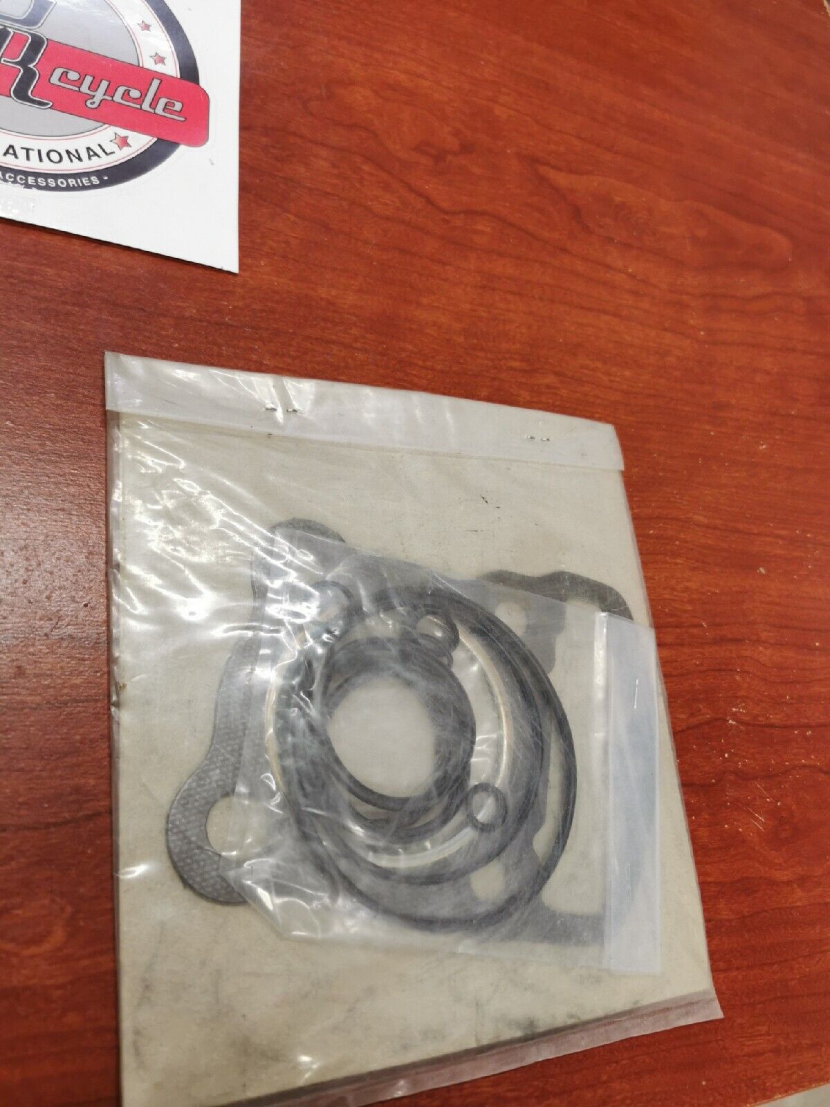 NOS Honda CB125S CD125S SL125S TOP END GASKET KIT COMPLETE H37