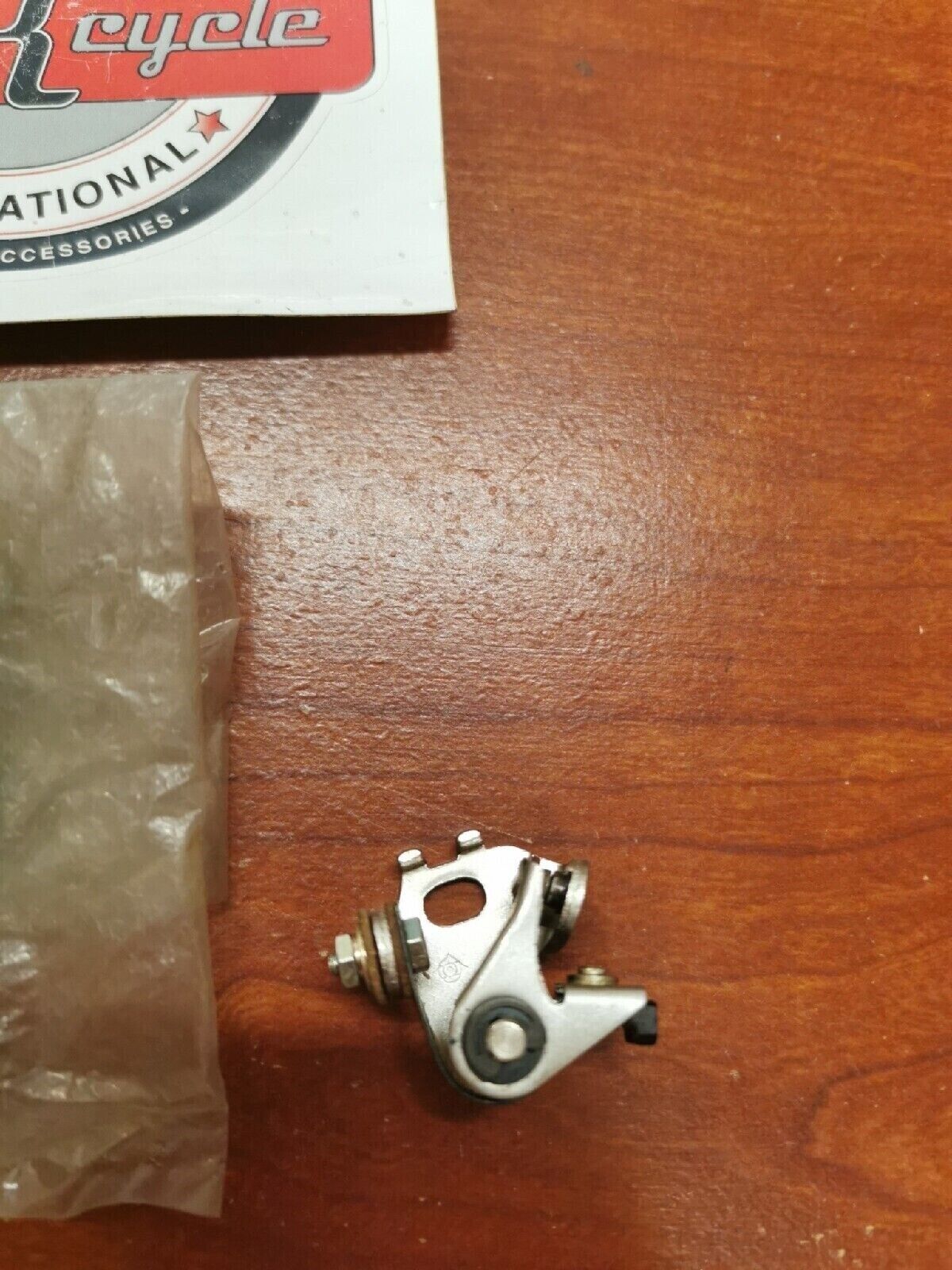 NOS Yamaha TX500 XS500 CONTACT BREAKER POINTS 371-81621-10-00 Y71