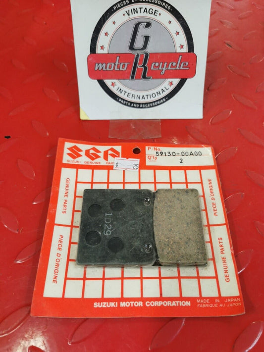NOS SUZUKI GS1150 1984 - 1986  PAD SET 59130-00A00  SUB BY  59100-00810  S12