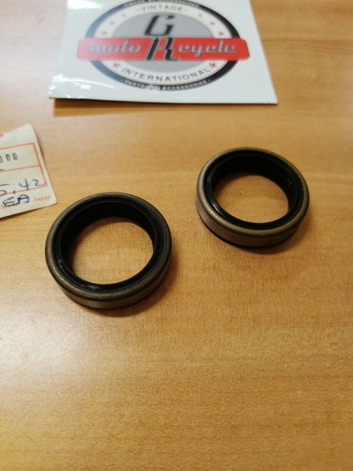 NOS HONDA Cl72  Cl77  Fork Seal Wheel PAIR 91255-273-000 H23