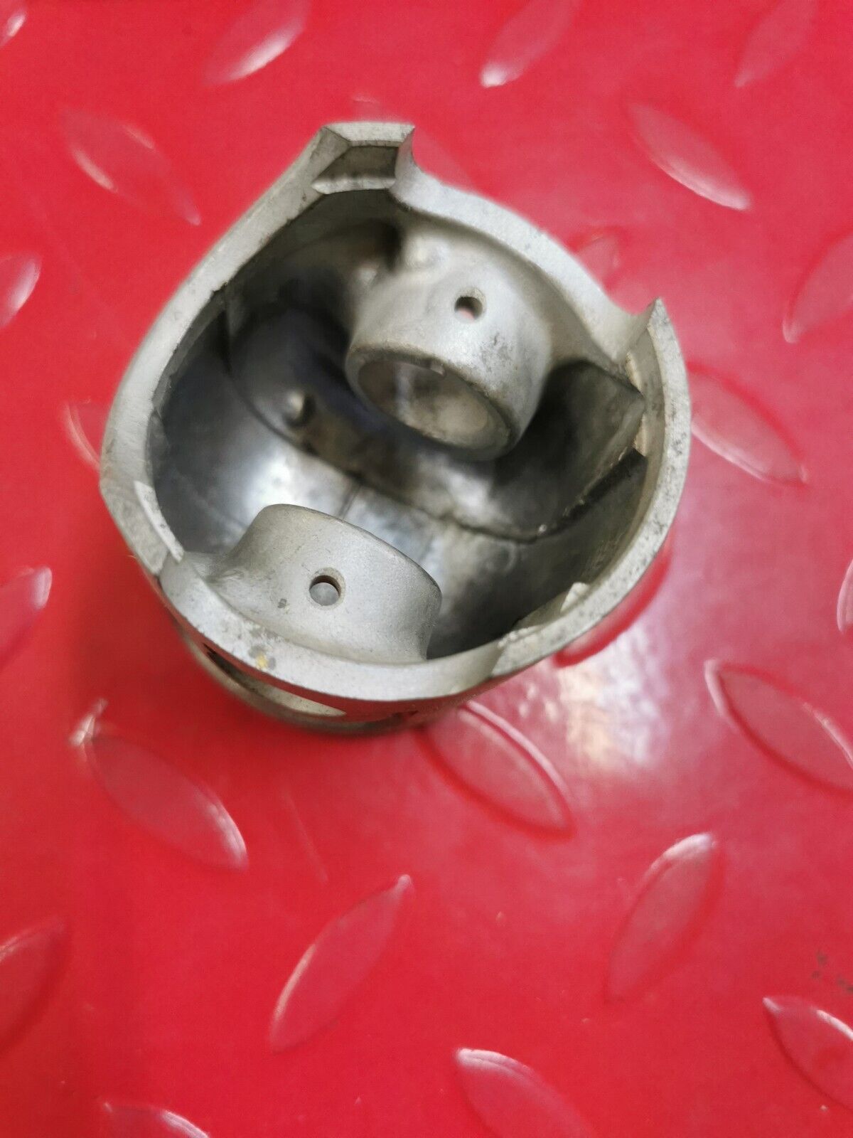 NOS YAMAHA PISTON 24X-11631-00-96 Y34