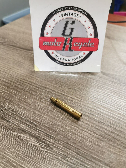 NOS YAMAHA  YZ250D  1977  Main Nozzle  239-14141-46-00 Y56