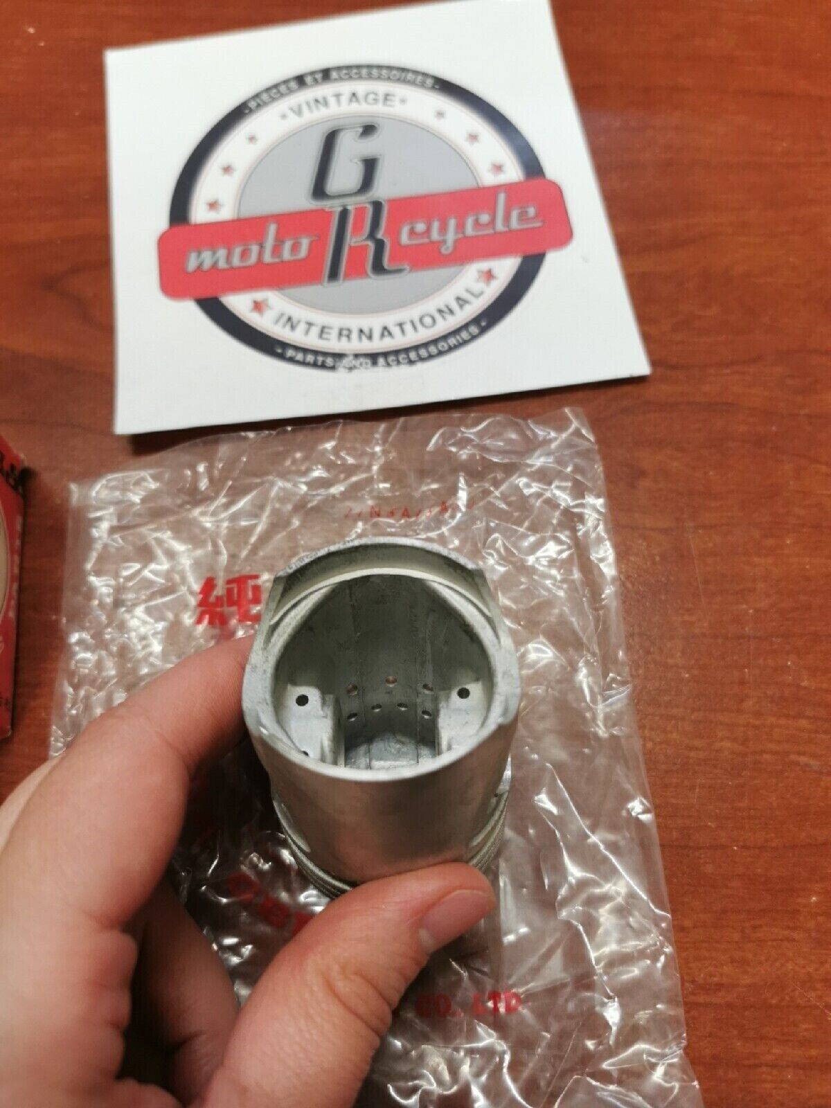 NOS Honda CA110 PISTON (OS 0.50) 13103-011-010 H34