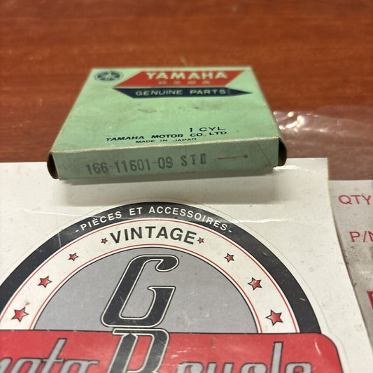NOS Yamaha 1969 L5T 1967 1968 YL2 PISTON RING STD 166-11601-09-00 Y174
