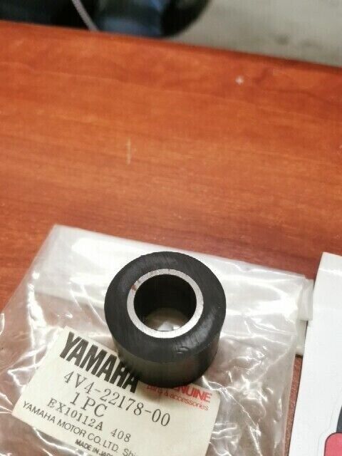 NOS Yamaha 1982 XT550 TENSIONER 4V4-22178-00-00 SUB 30X-22178-00-00 Y132