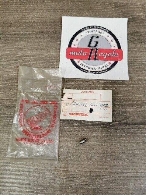NOS HONDA ATC110 PIN GEARSHIFT FORK GUIDE 24261-121-740 SUB BY 24261-121-741 H76