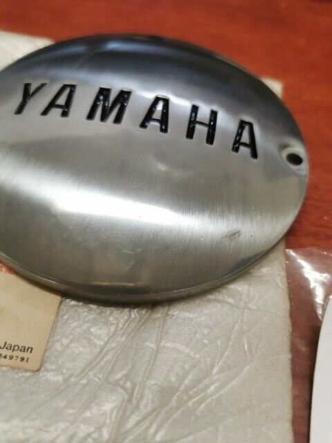NOS Yamaha TX650 XS1 XS2 XS650 GENERATOR COVER 256-15425-00-00 Y153