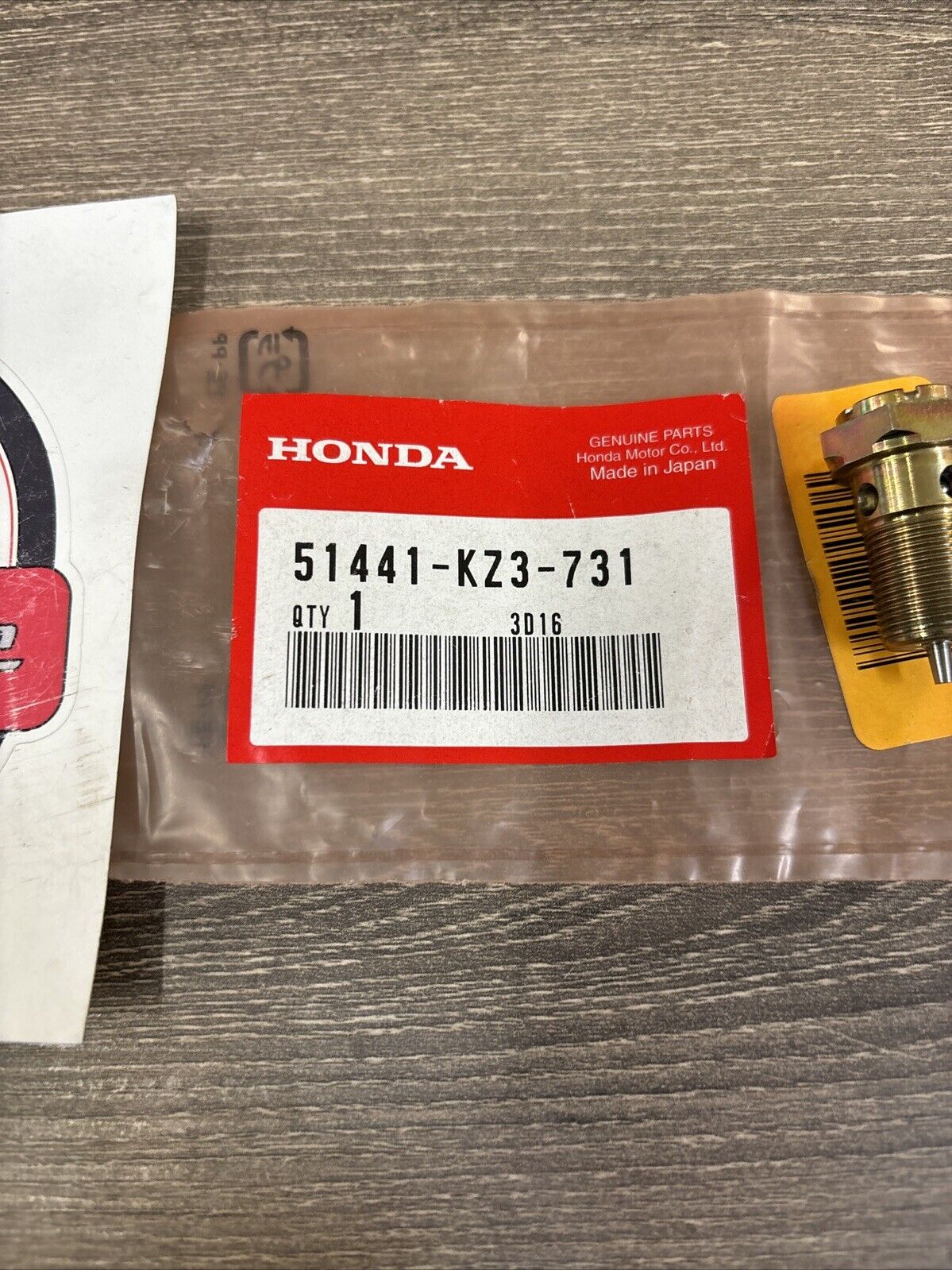 NOS Honda CR125R CR250R CR500R CENTER BOLT 51441-KZ3-731 H131