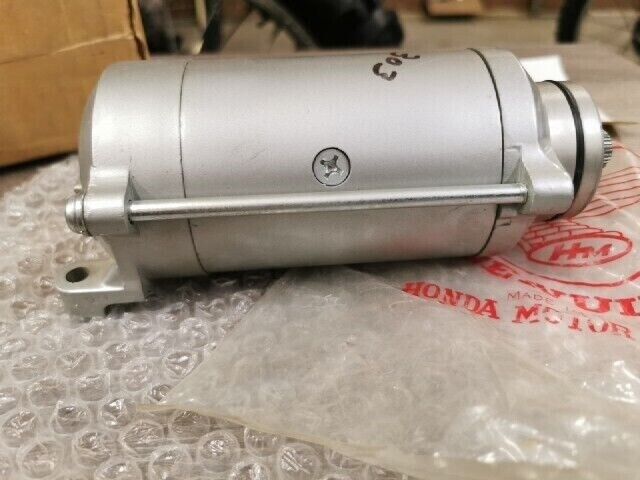 NOS HONDA CA175 1969 CB125CB6  STARTER 6V STARTING MOTOR 31200-303-158 H87