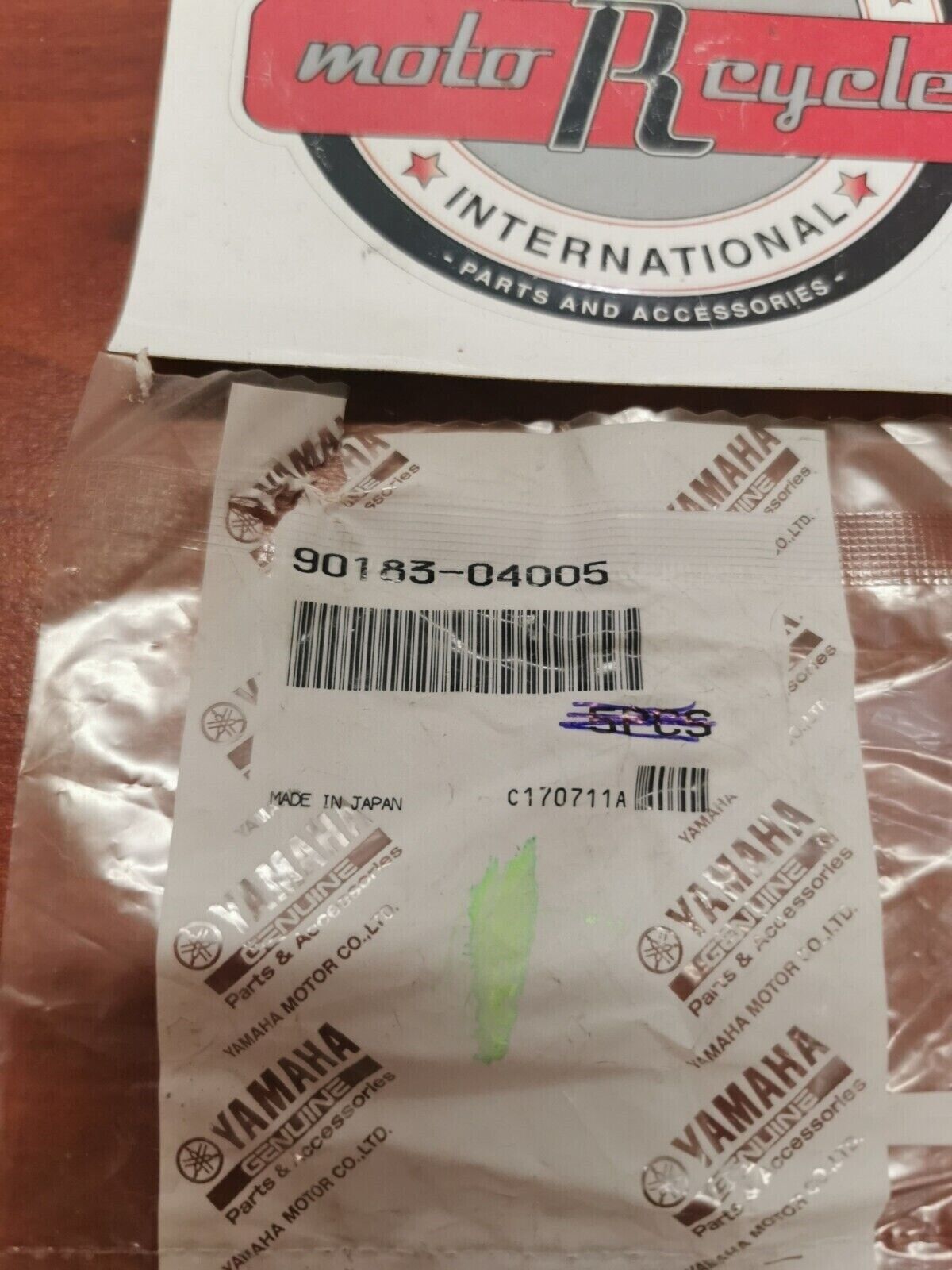 NOS Yamaha TX500 XS500 TX750 XC200 XC180 TTR125 SPRING NUT 90183-04005-00 Y82