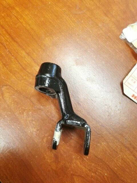 NOS Honda XL175 K0 K1 K2 RIGHT STEP BAR 50625-362-000 H84