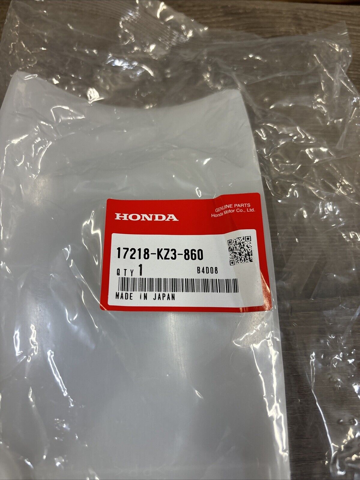 NOS Honda CR125R CR250R AIR CLEANER HOUSING SPLASH GUARD 17218-KZ3-860 H137