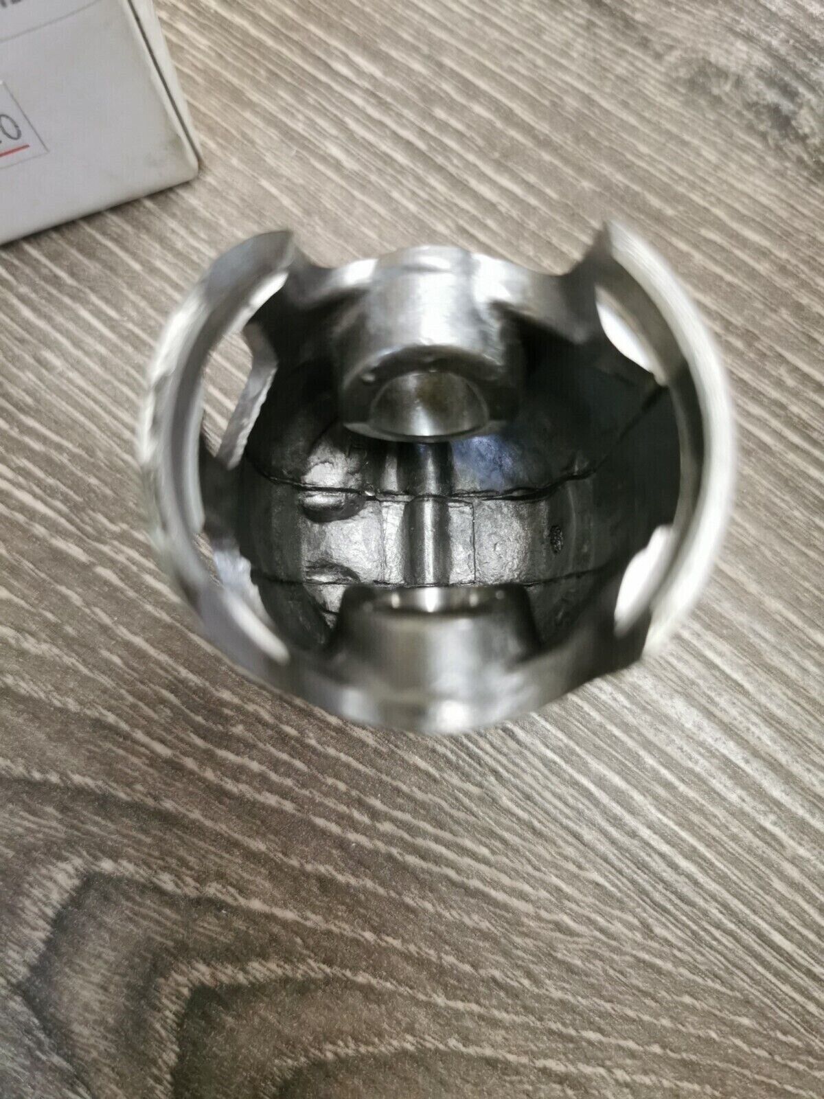 NOS APRILIA BWS YAMAHA JOG 2002 - 2004 PISTON STD 301-996  J33