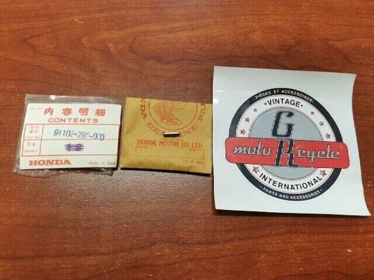 NOS Honda CL250 CL350 SL350 CB250 CB350 XL175 ROLLER (3X12.5) 91102-286-000 H68
