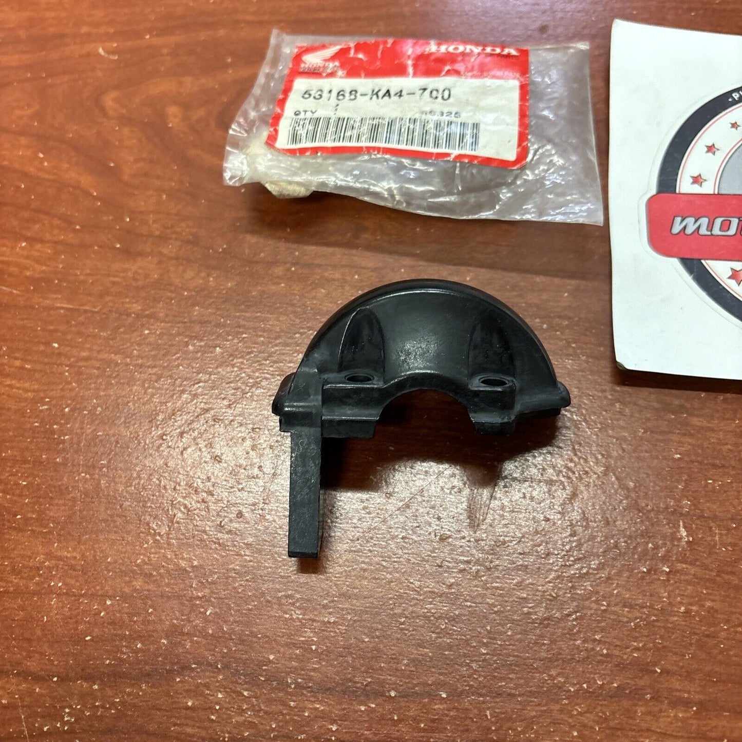 NOS Honda 1982 CR125R CR250R CR480R GRIP HOUSING B 53168-KA4-700 H146