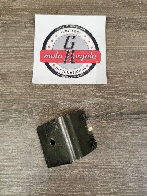 NOS HONDA TRX300 WORKLIGHT  BRAKET 08405-HC4-05 H105